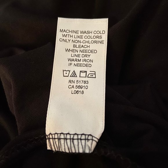 Maurices NWT Women's Ruffled Dot Print Chiffon Yoke Short Sleeve Tee Size XL - Picture 5 of 7